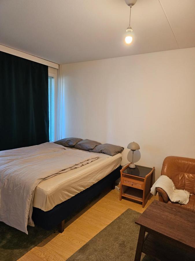 Comfortable 1 Bedroom Apartment In ヘルシンキ エクステリア 写真